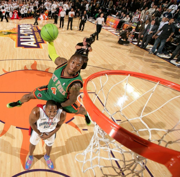 场输球的直 场输球的直