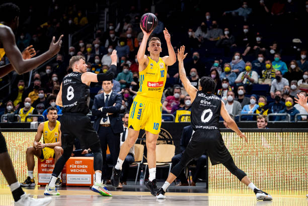 在近期的一 在近期的一