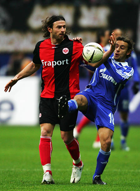 队协作与策 队协作与策