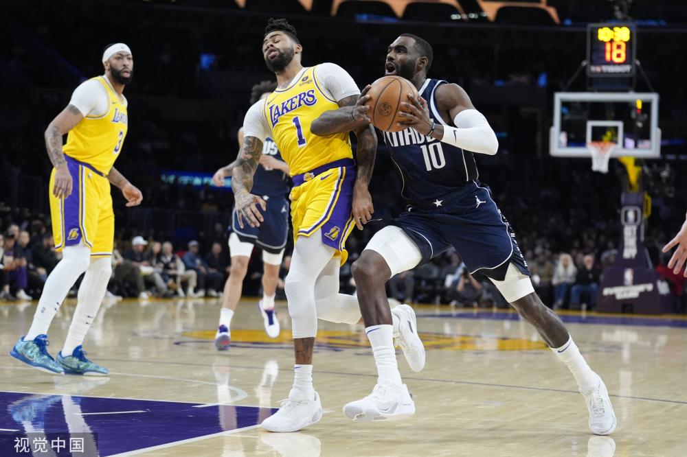 军阵容时 军阵容时